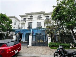 130 tỷ  siêu biệt thự đỗ quang  cầu giấy 265m2  mặt tiền 17m  dòng tiền $4000/tháng!