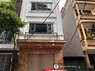 Cc bán tòa chdv trường chinh  70m2 x 6 tầng thang máy  19 tỷ