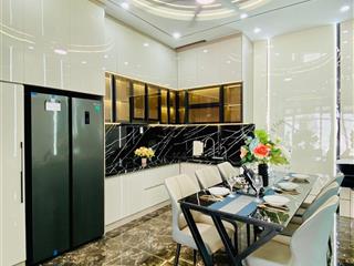 Bán gấp nhà tại đường phan văn trị bình thạnh, sổ sẵn hẻm 6m, 77,8m2 hoàn công đầy đủ