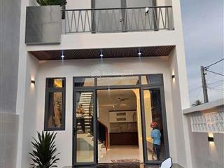 Gấp!!!dọn về quê ở luôn, thanh lý nhanh căn nhà lầu gần trạm thu phí!!