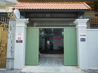 Mặt tiền đẹp, nhà mới, sạch sẽ 44m2 ngay trung tâm thảo điền