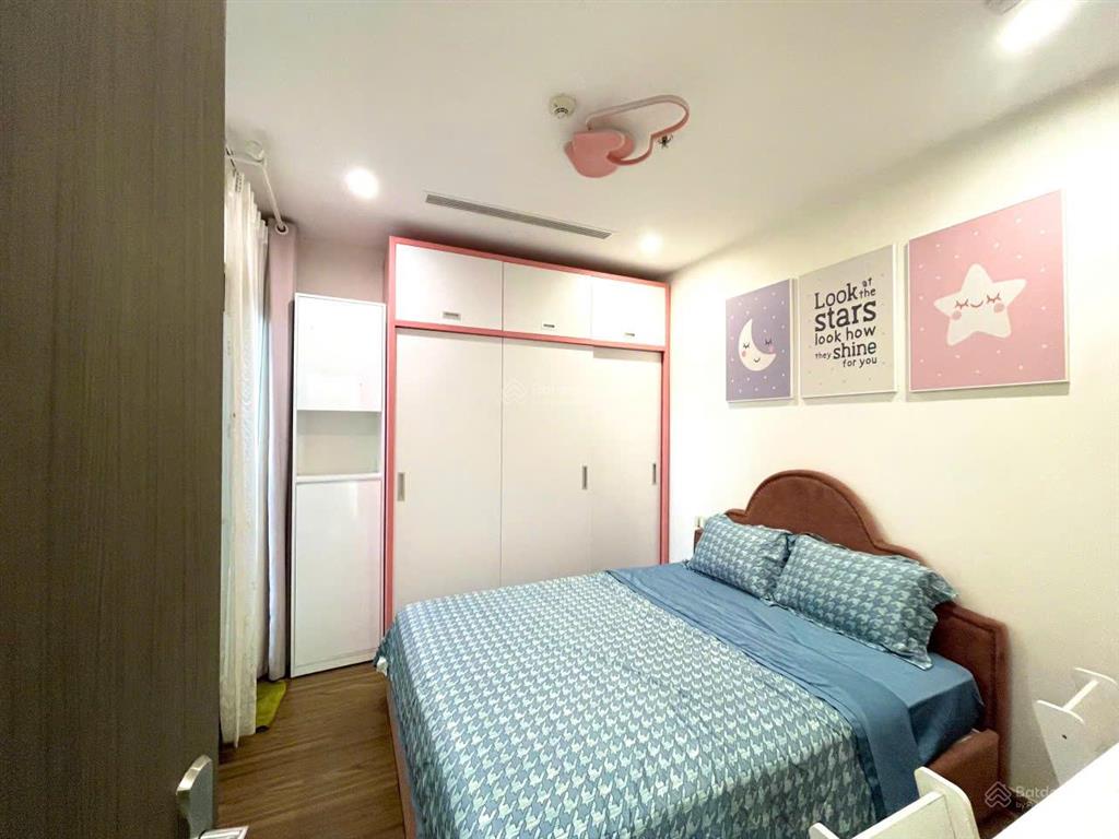 Cần cho thuê gấp căn hộ vinhomes westpoint 2pn full đồ giá chỉ 17tr/tháng vào ngay.  0838 671 ***