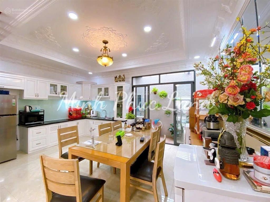 Nhà 3 tầng đúc nguyễn thị thập q7  hẻm xe hơi ngang hiếm 8m  137.8m  cạnh phú mỹ hưng  sổ riêng