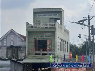 Cần bán nhà ngay chợ vĩnh kim  ct  tiền giang  3 phòng ngủ  dt 94,5m2