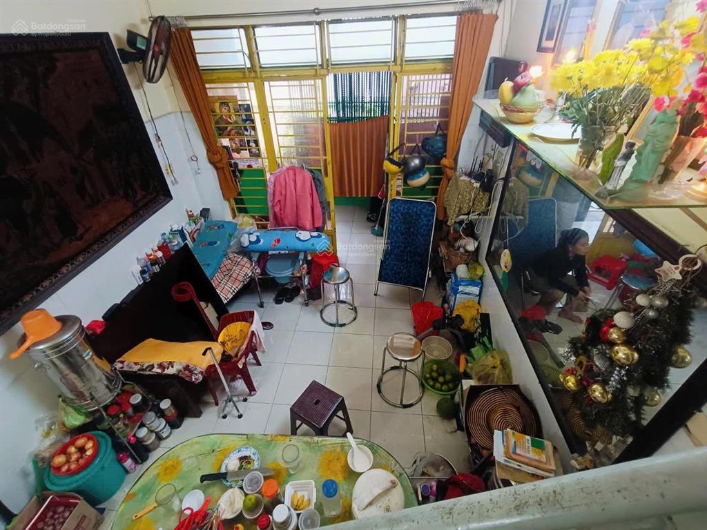 Nhà ngay công viên làng hoa lê văn thọ, p.8, gò vấp 3.2 x 9.7m cn 31m2