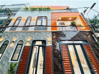 Nhà hẻm xe tải thông ở sang, làm vp, spa, kinh doanh đa ngành nghề