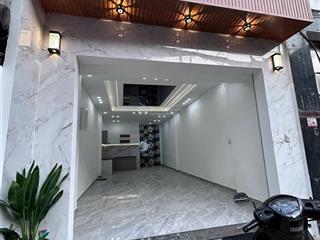 Bán / cho thuê nhà mặt tiền đường số 8 p.11, gò vấp
