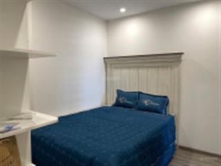 Chính chủ bán gấp căn hộ 2pn, vinhomes grand park q9 view sông, 59m2 full nội thất