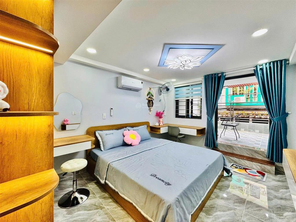 Bán nhanh căn nhà đường nguyễn gia trí, bình thạnh, hcm, 7 tỷ 550tr/ dt 57,6m2/ shr chính chủ