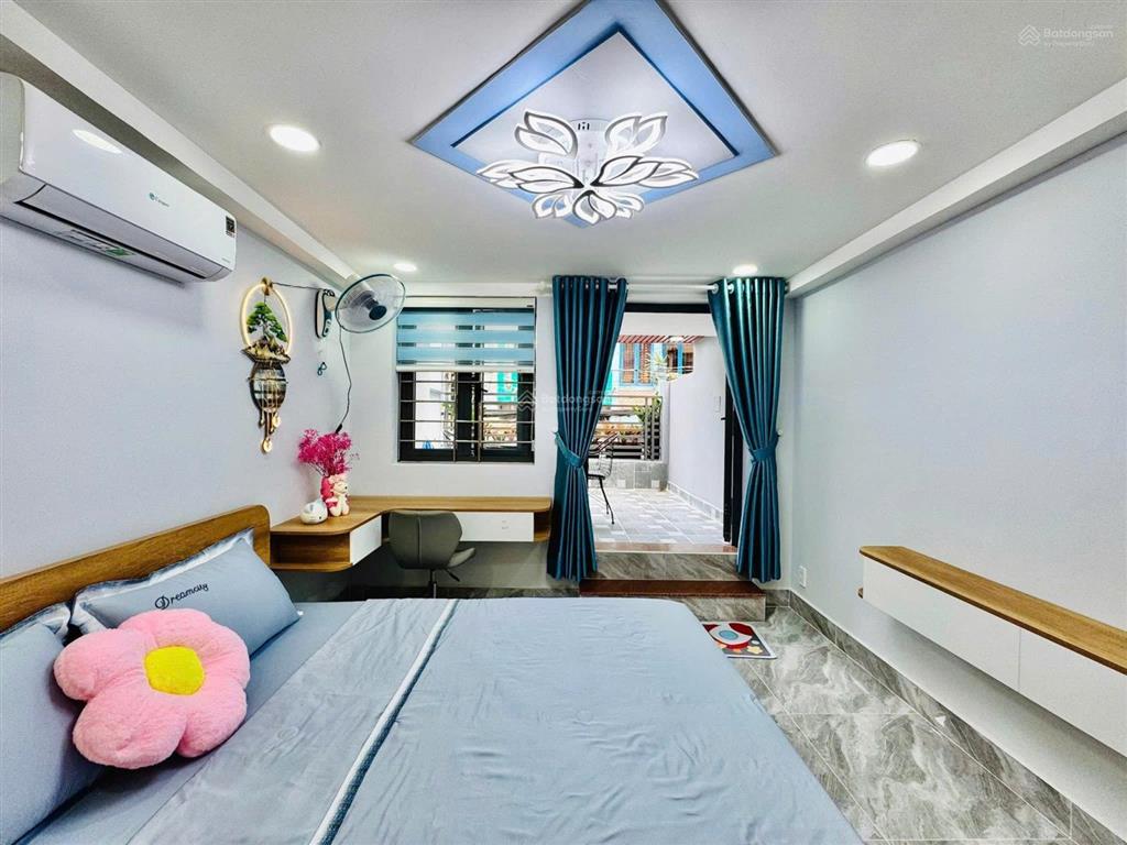 Bán nhanh căn nhà đường nguyễn gia trí, bình thạnh, hcm, 7 tỷ 550tr/ dt 57,6m2/ shr chính chủ