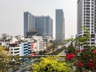 Mặt phố liễu giai, ba đình  cạnh lotte  bán toà văn phòng 9 tầng kết hợp ở  mt 8.1m bề thế