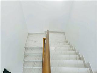 Anh tú bán nhà 3 tầng 4pn 61m2,giá siêu hời 3tỷ260 1/phạm đình hổq6.sổ sẵn cho thuê 18tr