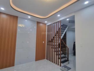 Hạ nhiều bán nhanh nhà đẹp 2 lầu  3 pn  2 wc  giá 4 tỷ 2 mặt tiền  dân cư đông đúc
