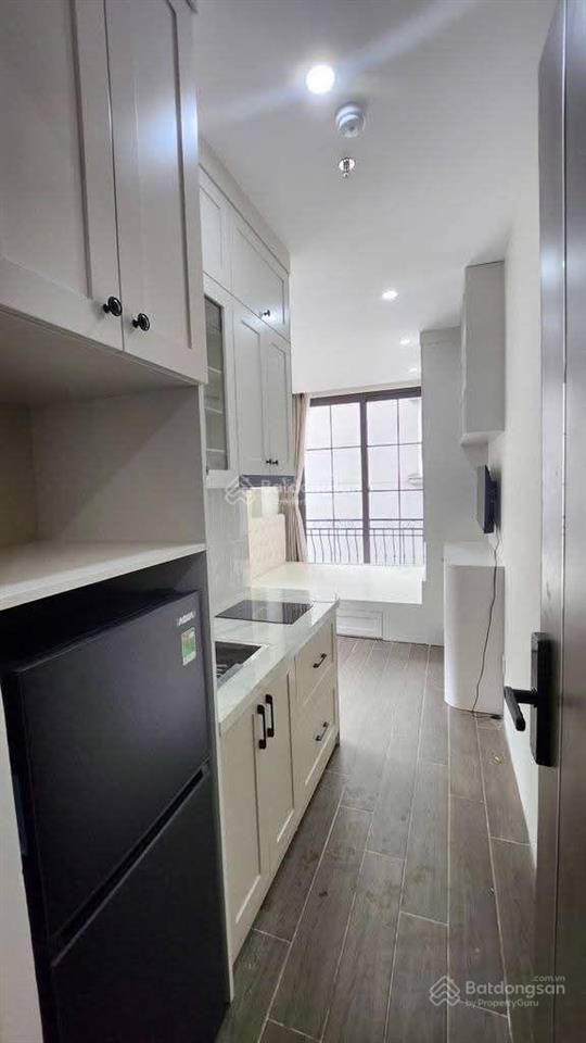Bán tòa nhà căn hộ cao cấp cho thuê, phố kim mã quận ba đình thang máy 14 căn hộ dòng tiền