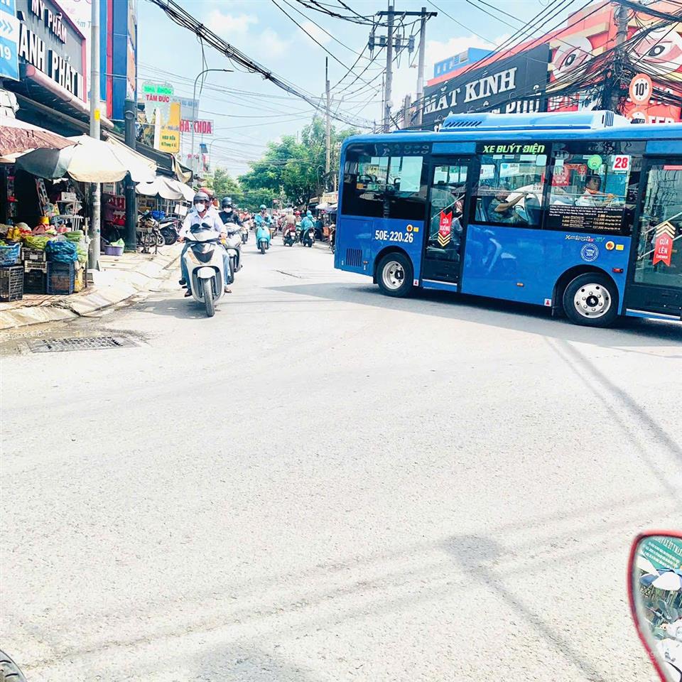 Cần bán gấp lô đất thổ cư dt 360m2 giá 12ty đường nguyễn thị túbình hưng hòa bbình tân