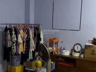 Bán nhà 4 tầng cmt8  gần cv lê thị riêng  38m2  4.5 x 8.5m  hẻm trước nhà 4m  4pn  3.9 tỷ