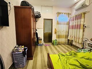 Nhỏ xinh ! bán nhà 3 tầng gần cách mạng tháng 8  sát hxh  3.5 x 7.5m  3 pn  3.x tỷ ( tl mạnh )