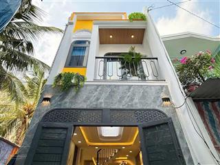 Chủ định cư nước ngoài bán nhà đường trần quốc thảo, p.14, q.3, 2 tỷ 480, 88m2, có hđ thuê 20tr/th.