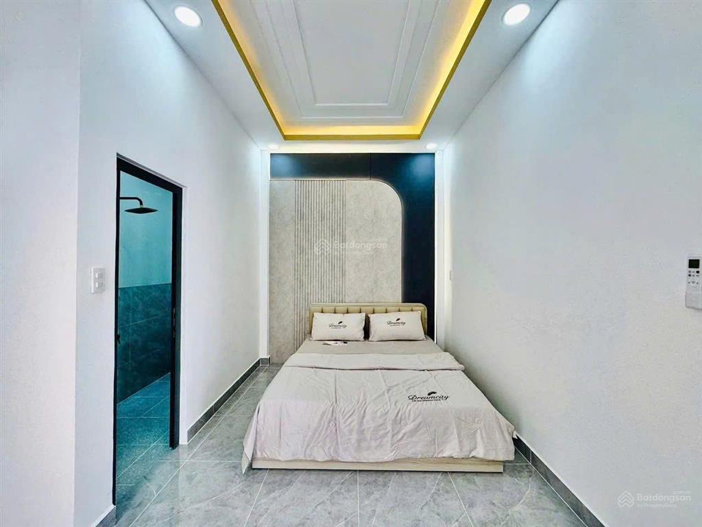 Chính chủ bán nhà nguyễn văn quá, 1 tỷ 8, p. thạnh lộc, q.12, 90m2, đang cho thuê 15tr/th, sổ riêng