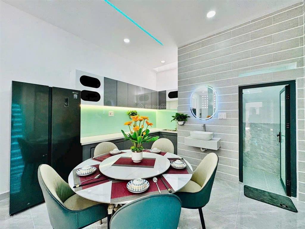 Chính chủ bán nhà nguyễn văn quá, 1 tỷ 8, p. thạnh lộc, q.12, 90m2, đang cho thuê 15tr/th, sổ riêng
