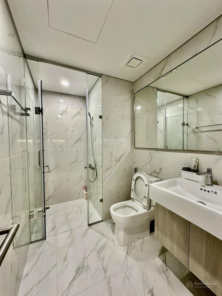 Bán gấp studio 2 tỷ, 1pn+ 3 tỷ, 2pn từ 4 tỷ , 3pn 5.5 tỷ kđt vinhomes smart city