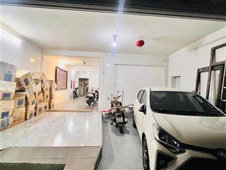 Hoàng hoa thám 150m nhà đẹp 6 tầng thang máyô tô 7 chỗ vào nhà, đủ pccc, dòng tiền tốt