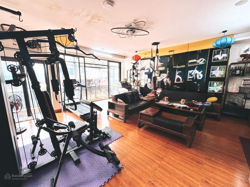 Building vừa ở vừa dòng tiền  hoàng quốc việt 7 tầng thang máy  3 mặt thoáng, 2 ô tô tránh kd