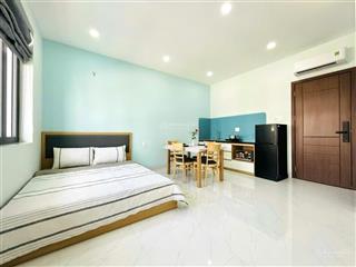 Căn hộ cao cấp đầy đủ tiện nghi rộng 30m2 nằm ngay chợ hạnh thông tây  quang trung