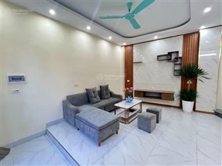 Bán nhà thanh trì, 42m2, 4 tầng, ra đường xe hơi 15m, đường thọ am, nhỉnh 5 tỷ