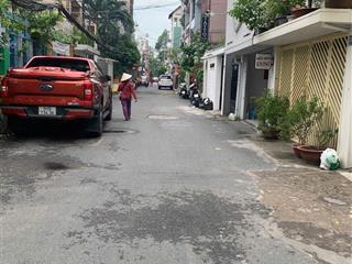 Ngộp bank nặng bán gấp nhà 2 mặt hẻm đường cao thắng, q10, dt 5x14m, giá 8,9 tỷ, nhỉnh 120tr/m2