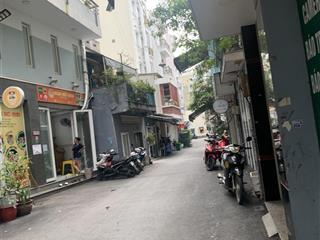 Giảm sâu 3,5 tỷ còn 11,5 tỷ bán nhà gần ngay ngã tư phú nhuận, dt 4,5x22m, cn 90m2