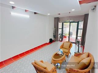 Nhà đẹp nguyễn đình chính, p11, phú nhuận  94m2 (4x23.5m)  3 tầng, 4pn, 5wc