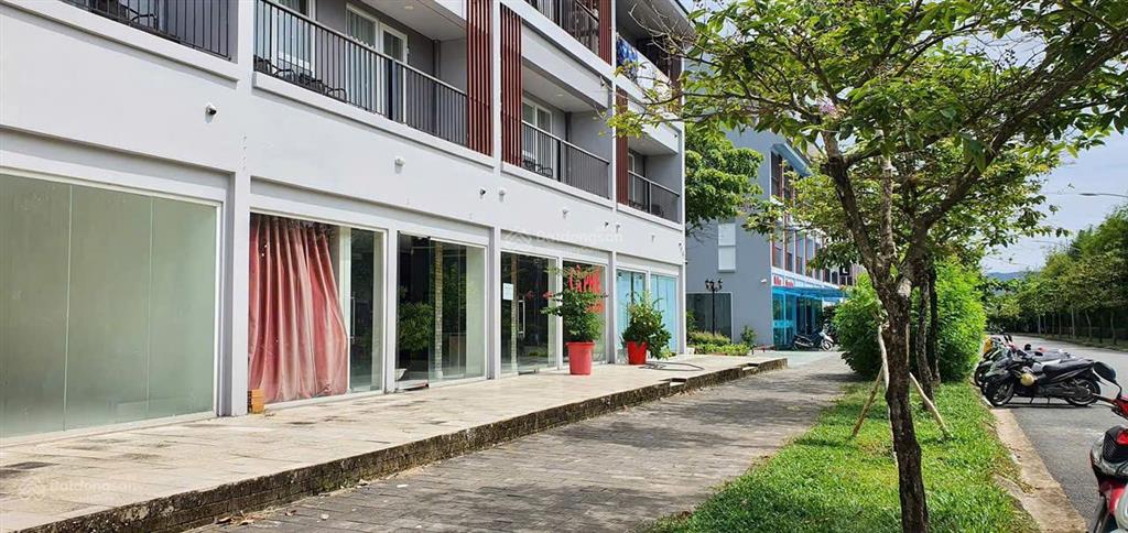 Hàng nổi bật cho thuê nhà tại bãi trường