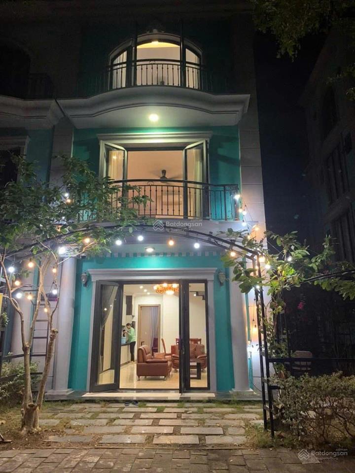 Hàng nổi bật cho thuê nhà tại bãi trường