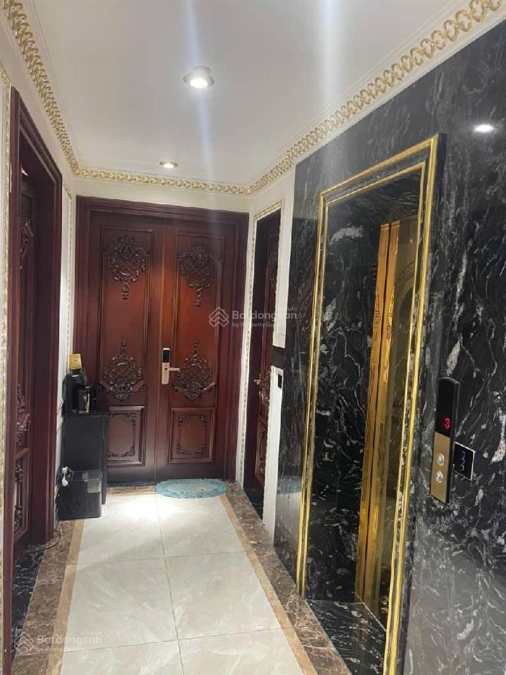 Biệt thự lô góc trung văn siêu phẩm đẳng cấp doanh nhân, thang máy, nội thấy luxury