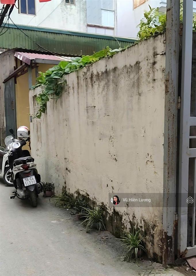 Chính chủ bán đất lô góc siêu đẹp ngõ thông tứ liên, tây hồ ô tô tránh gần cầu tứ liên
