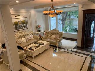 Biệt thự việt kiều châu âu, mỗ lao, trục chính, khu cao cấp, 200m2*3t, mặt tiền 9m, 4 ngủ riêng, wc