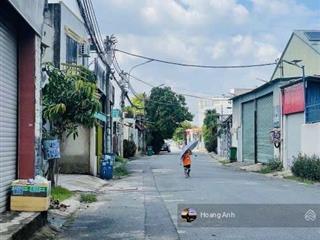 Bán gấp lô đất đẹp đường rộng 10m, vuông vức, tăng nhơn phú a giá 2tỷ490 tl shr