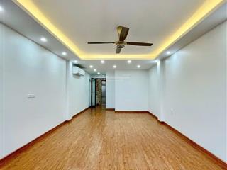 Bán nhà 68m2, 6 tầng thang máy xịn tặng nội thất cao cấp vị trí đắc địa bắc từ liêm, 16 tỷ