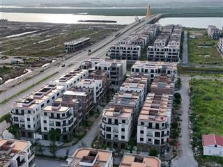 Flc tropical hạ long 2.x tỷ cả đất, cả nhà 4 tầng.  0886 789 ***