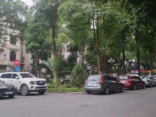 Bán biệt thự nguyễn duy trinh, linh đàm, 252m2, 5 tầng, giá 62 tỷ