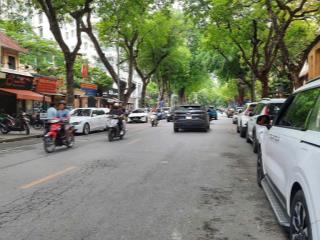 Bán nhà tây hồ, 8 tầng  thang máy, ô tô đỗ cửa  dòng tiền 100 triệu/tháng