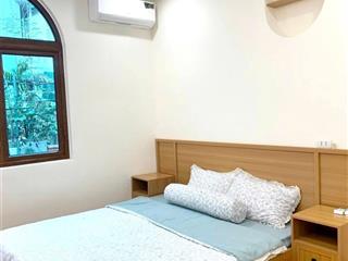 Bán nhà đống đa  nhà đẹp, ở ngay, 3 ngủ, cách phố vài bước chân, gần cv thống nhất