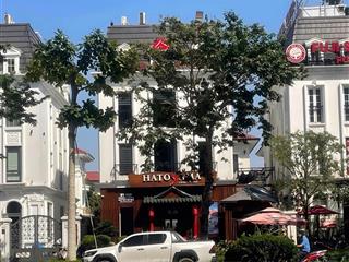 BÁN BT ĐƠN LẬP EMBASSY GARDEN - CHO THUÊ DÒNG TIỀN 2TỶ/NĂM - GIÁ 188 TỶ.