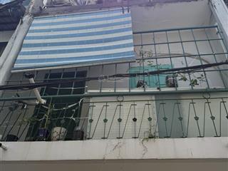 Cần bán căn nhà nát cấp 4 lê văn sỹ, giá 16 tỷ chốt , 4.5m x 19m