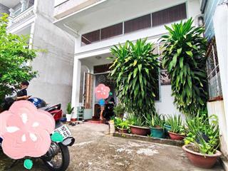 Sát mặt tiền nguyễn ảnh thủ  2 tầng kiên cố  dt 6.5mx22m  nở hậu đẹp  ô tô đỗ cửa