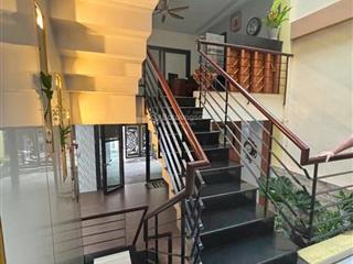 Biệt thự 4 tầng kiên cố ngay lê văn thọ gò vấp  dt 8mx20m  tặng full nội thất