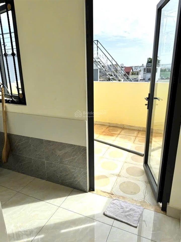 Nhà 5 tầng tân thới nhất, q12 ngay chợ tân phú cường phan văn hớn. hẻm 8m ôtô vào nhà, 20m ra mt