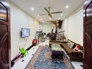 Bán nhà la nội  dương nội  gần chợ  cách aeon chỉ 300m  30m2x4 tầng  mt 3,8m  giá 5tỷ350tr