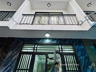 Nhà đẹp keng hồ tùng mậu  36m2 nhỉnh 8 tỷ  ngay sát phố  mới xây.